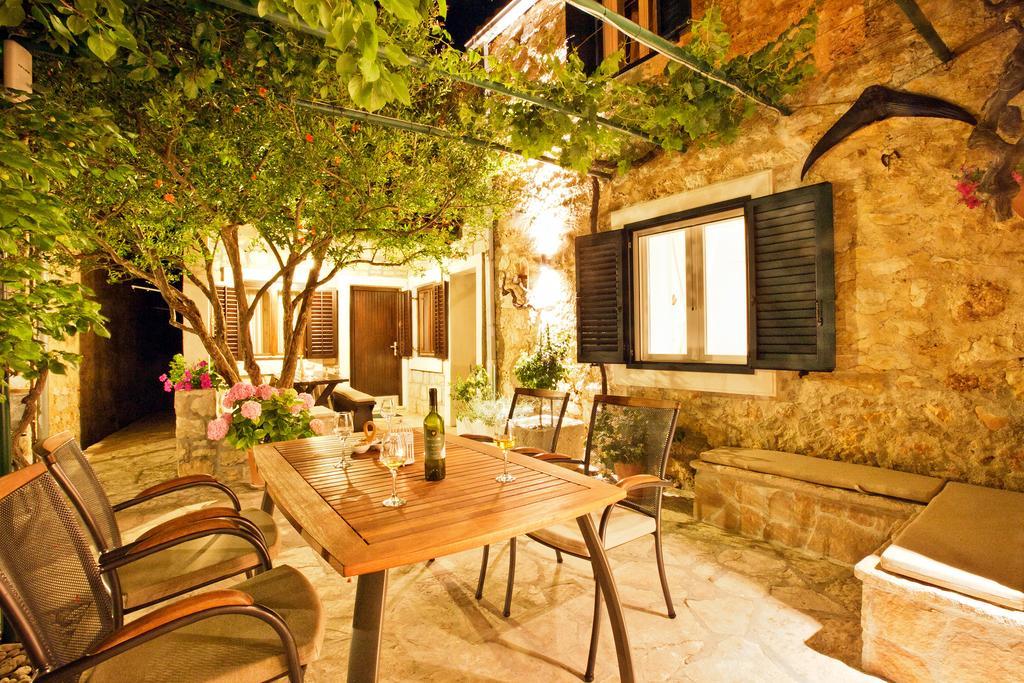 Paradise Stone Apartments Bol Buitenkant foto